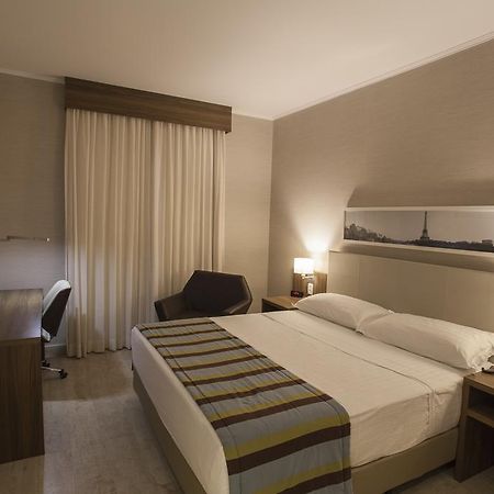 Hotel Agisol มารีเลีย ภายนอก รูปภาพ